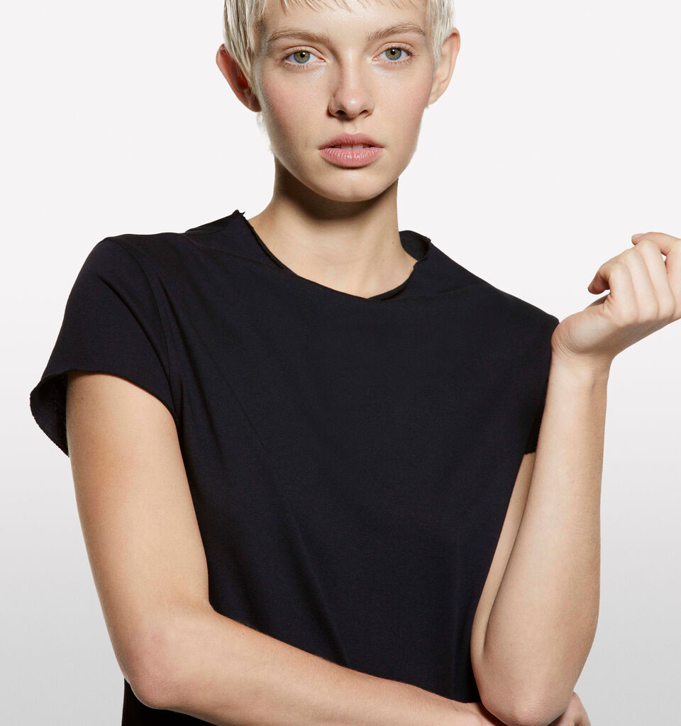 Black t-shirt with halter neck - women's short sleeve t-shirts - Black | Sisley image number 4